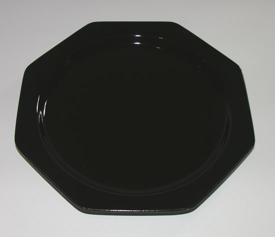 Tallerken 8-kant sort B&G 22 cm
