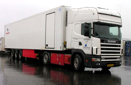 Semi-trailer for refrigeration and freezing of up to 30 EuroPallets - Own refrigeration plant